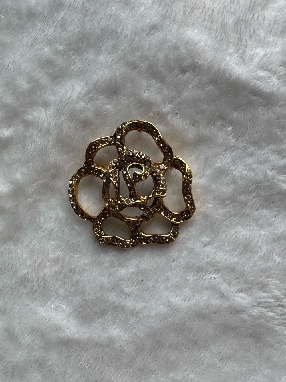 Gold brooche with rhinestones - Picture 3 of 6